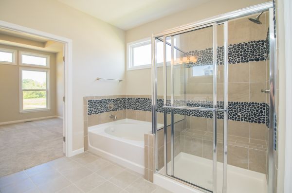 Cost of Shower Room Installation in Saint Joseph